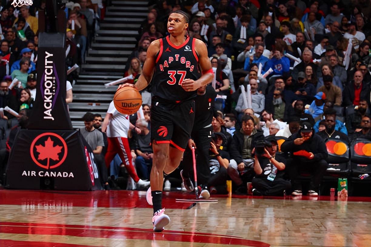 包含NBA常规赛倒计时,多伦多猛龙赛后伤情更新,细节引发关注,气氛紧张,更衣室氛围转暖的词条 包含NBA常规赛倒计时,多伦多猛龙赛后伤情更新,细节引发关注,气氛紧张,更衣室氛围转暖的词条