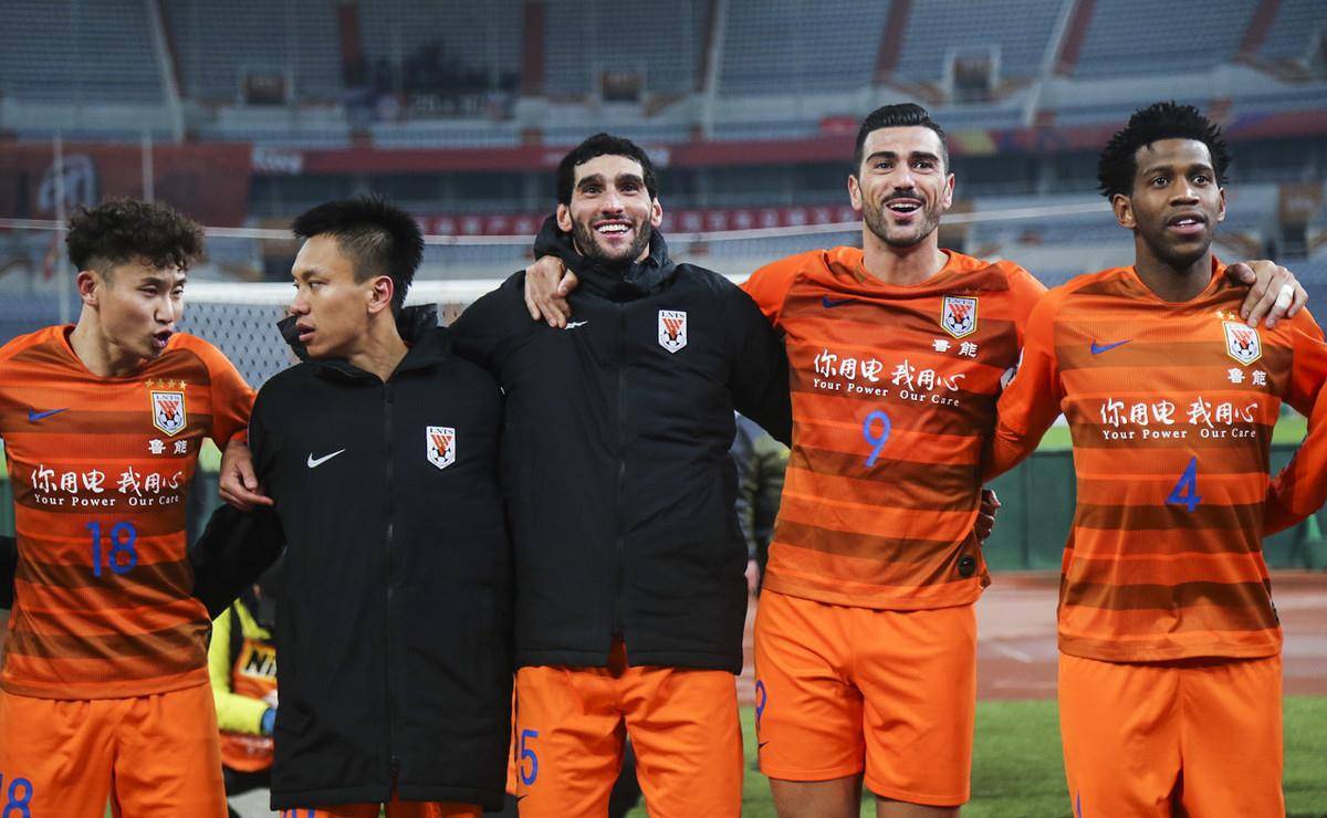 包含冲刺阶段突围战来临;波特兰开拓者围绕中超造点机会;质疑声仍在;年轻球员得到机会的词条 包含冲刺阶段突围战来临;波特兰开拓者围绕中超造点机会;质疑声仍在;年轻球员得到机会的词条