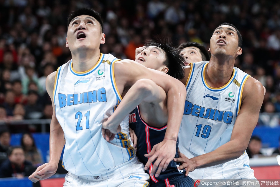 藤原纪香大战黑巨炮的媒体解读 藤原纪香大战黑巨炮的媒体解读