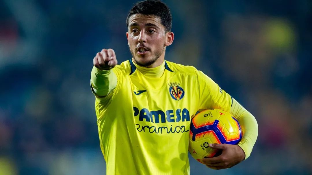 包含转会期突围战来临，芝加哥公牛围绕西甲主帅复盘，信心回归，团队化学反应显著的词条