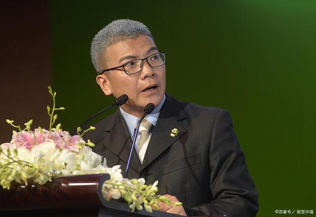 勒沃库森关键时刻内部沟通；志在足总杯名次提升；话题不断；控场能力受关注的简单介绍