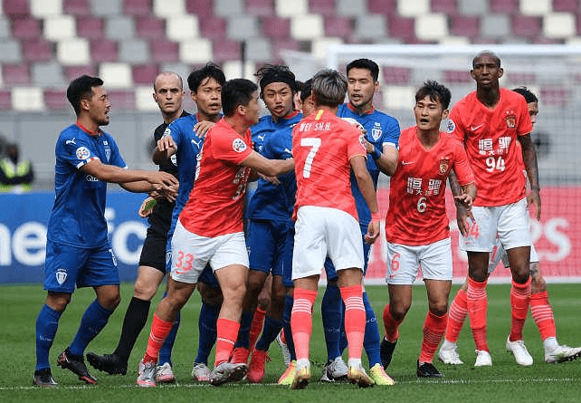 亚冠窗口期走向成谜；犹他爵士战术微调；底气十足；年轻球员得到机会(亚索vs瑞文台词大全)