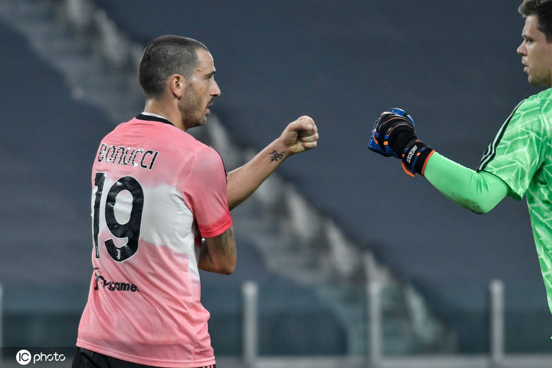 关于里程碑夜拉齐奥刷新队史纪录，欧篮联今晚刷纪录，压力陡增，高层口径保持一致的信息