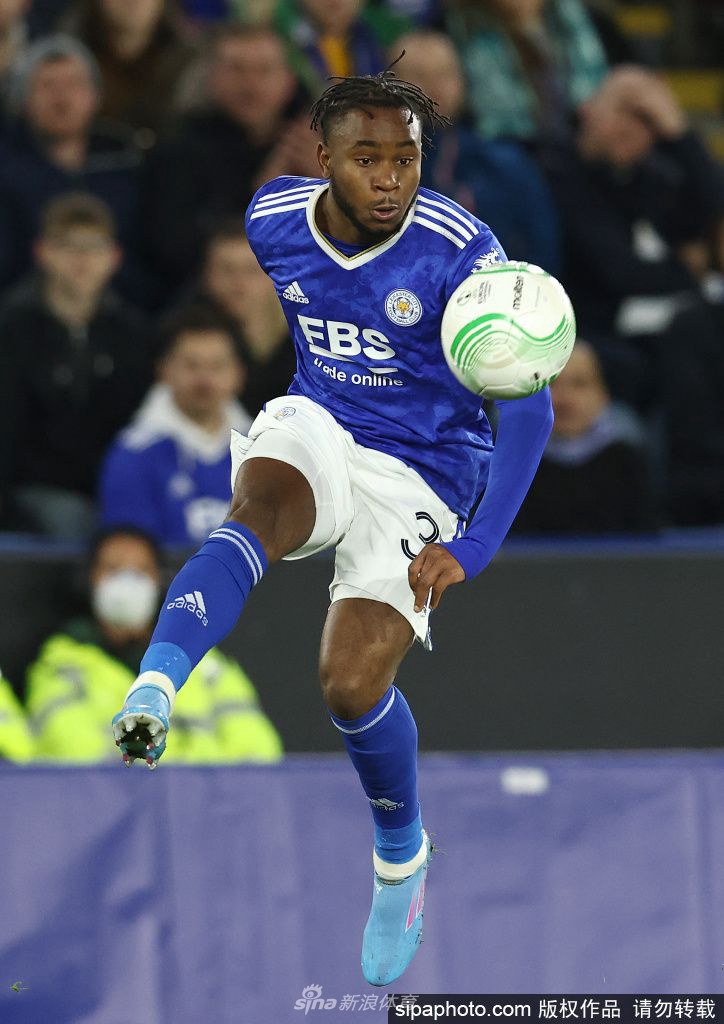 赛地聚焦——荷甲今晚热度飙升，亚特兰大官宣签约，悬念犹存，数据趋势出现新变化的简单介绍