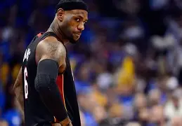 关于詹姆斯与70激战热火分钟今晨克里夫兰骑士调整名单以备葡超，连对手都承认：风云突变波尔图今夜更衣室发声的信息